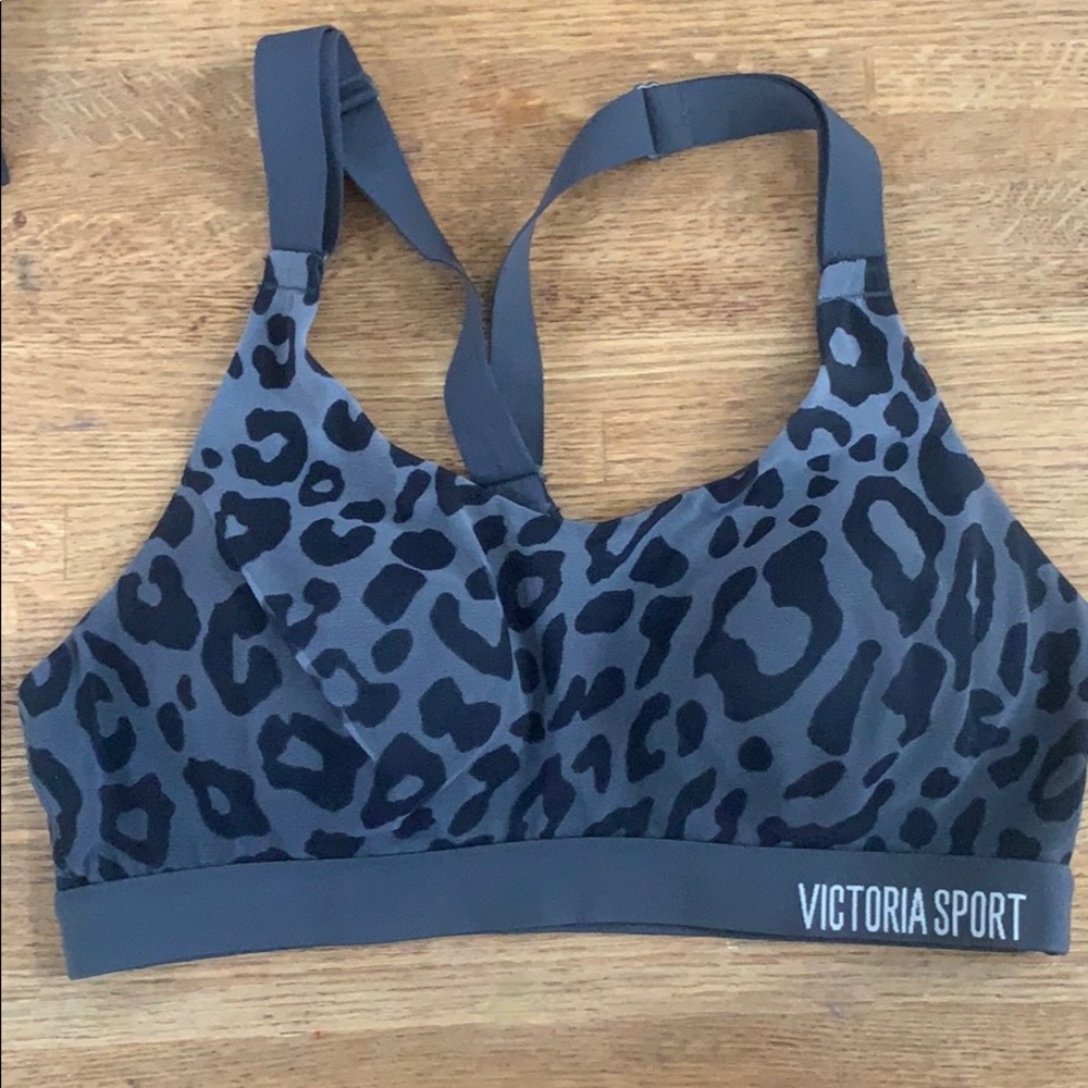 Victoria Secrets Sports Bra